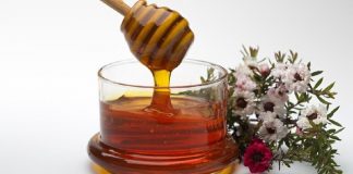 7 Manfaat Minum Madu Sebelum Tidur