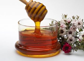 7 Manfaat Minum Madu Sebelum Tidur