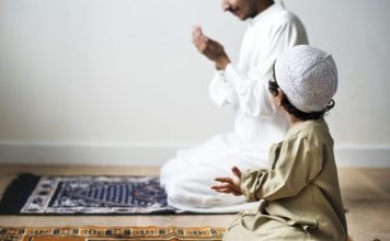 Konsultasi Syariah: Hukum Berdoa Setelah Sholat