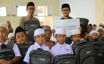 Program Sekolah Inspirasi Wahdah Inspirasi Zakat Sekolahkan Puluhan Anak Kurang Mampu