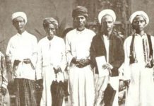 Gelar “Haji” Bukan Warisan Belanda