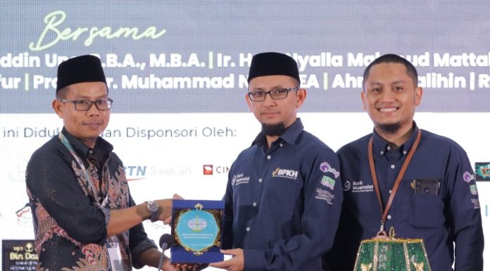 Wahdah Islamiyah Teken MoU dengan Bank Muamalat: Strategi Financial Ecosystem Solution Kuatkan Ekonomi Kelembagaan