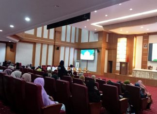 Ikuti Dauroh Ramadhan Muslimah, Sekcam Kec. Kendari Akui Senang dengan Program-program Muslimah Wahdah