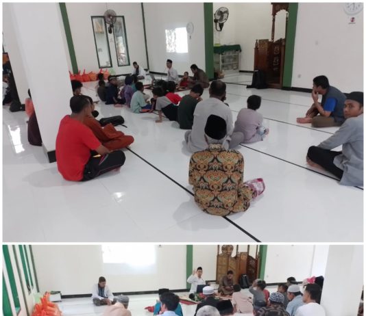 Berbagi Kebaikan di Bulan Ramadhan, Wahdah Islamiyah Wakatobi Tebar Ratusan Paket Ifthor di Desa Koroe Onowa