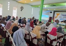 Muslimah Wahdah Bombana Gelar Talkshow Kesehatan Reproduksi