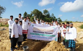 Peletakan Batu Pertama Kompleks YPWI Land: Langkah Strategis untuk Kesejahteraan PTK YPWI Kendari