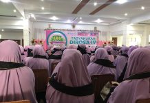 Ketahanan Keluarga Dimulai dari Al-Qur’an: Pesan Inspiratif di Tasyakuran Dirosa Muslimah Wahdah Muna