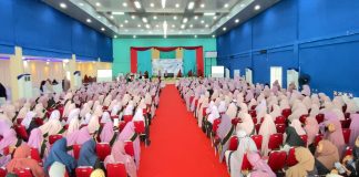 458 Muslimah Ikuti Wisuda Dirosa Angkatan III dan Seminar Al Quran di Kolaka