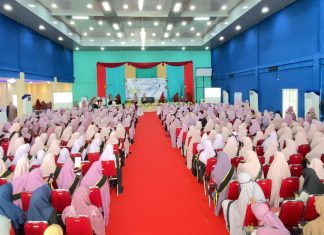 458 Muslimah Ikuti Wisuda Dirosa Angkatan III dan Seminar Al Quran di Kolaka