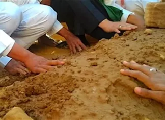 Bahagiakan Mereka dengan Doa dan Ziarah