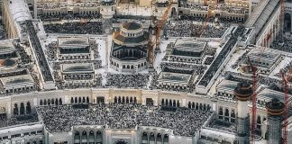 Kisah Syaikh al ‘Arifi Bersama Seorang Perokok