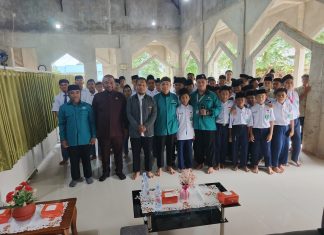 Ketua DPRD Kota Kendari Berikan Motivasi Sukses kepada Siswa Baru MTs-SMAQu Wahdah Islamiyah
