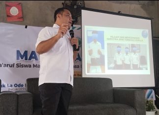 Hadiri MPLS, Kepala BNN Kota Kendari Ajak Siswa MTs-SMAQu Wahdah Islamiyah Perangi Narkoba