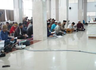 Kajian Kitab Aqidah dan Manhaj Digelar, Ikhtiar Menjaga Kader Wahdah Sultra dari Penyimpangan dan Kesesatan