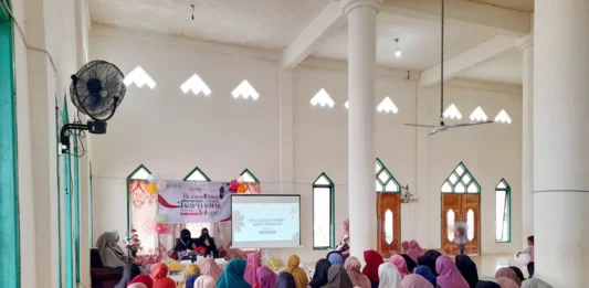Ikut Dauroh Ramadhan Muslimah, Puluhan Muslimah Desa Talaga Raya Buteng Antusias Sambut Ramadhan 1447 H