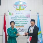 Wujud Solidaritas Kebangsaan, Muslimah Wahdah Sultra Salurkan Bantuan Mushola dan Ifthor untuk Korban Banjir Aceh