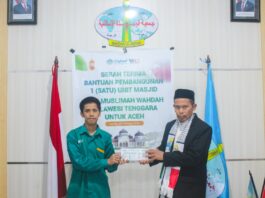 Wujud Solidaritas Kebangsaan, Muslimah Wahdah Sultra Salurkan Bantuan Mushola dan Ifthor untuk Korban Banjir Aceh