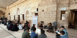 Puluhan Guru al Quran di Jalur Gaza Terima Dana Zakat dari Muhsinin Indonesia