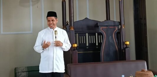 Hadiri Semarak Dzulhijjah 1447 H Wahdah Islamiyah Muna, Kepala Kemenag Muna Dorong Penguatan Literasi Al-Qur’an