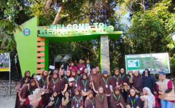 Belajar dari Alam, Tumbuh dengan Pengalaman: Antusiasme Siswa Kelas 6 dalam Kunjungan Edukasi di Kebun Raya UHO