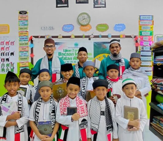SDS IT Al Wahdah Kendari Kembali Gelar Ujian Terbuka Bacaan dan Hafalan Al-Qur’an Angkatan 10