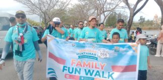 Syiar Muktamar V Wahdah Islamiyah Berpadu dengan Kearifan Lokal dalam Fun Walk Gebyar JATI Muna